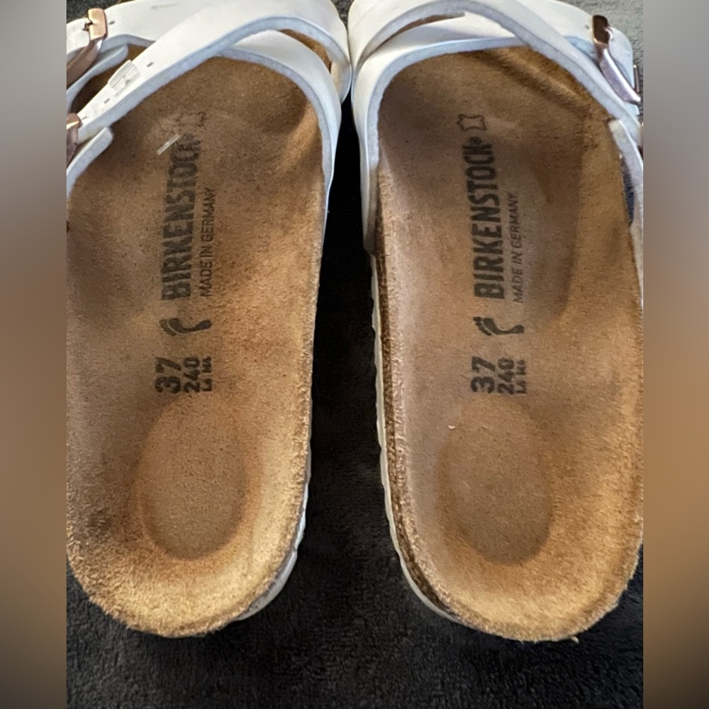 Birkenstock Women’s Winter White Crisscross Rose Gold Buckle Sandals/Slide. 6.5. - Picture 9 of 11